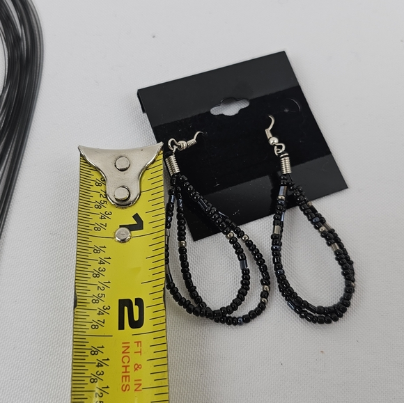 Multi Layer Beaded Necklace And Earring Set Statement Jewelry Black W Blue NEW - Picture 4 of 7